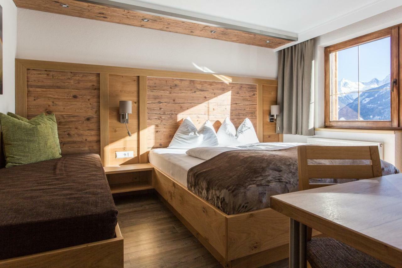Naturlodge Ladis Ehemals Alpenlodge Alexander Inklusive Sommer Bergbahnticket Exteriér fotografie